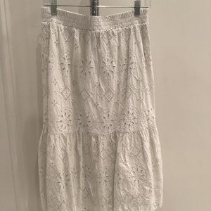 White skirt Small